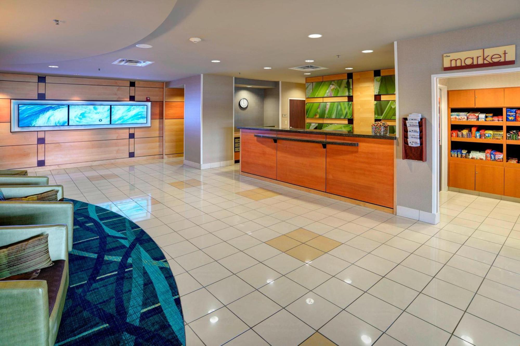 Springhill Suites Терре-Хот Экстерьер фото